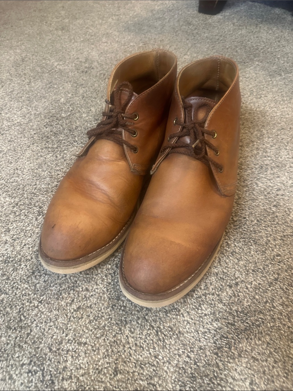 Red Wing Shoes Tan Leather Chukka Boots